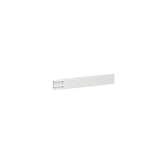 Moulure 40x16mm avec cloison